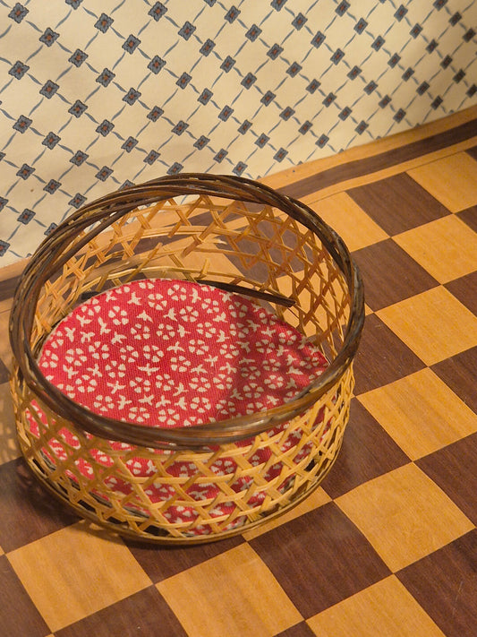 Lundby kravlegård, hul