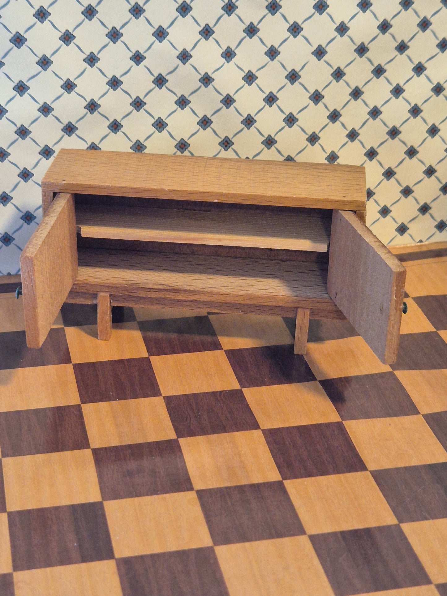 Lundby skab