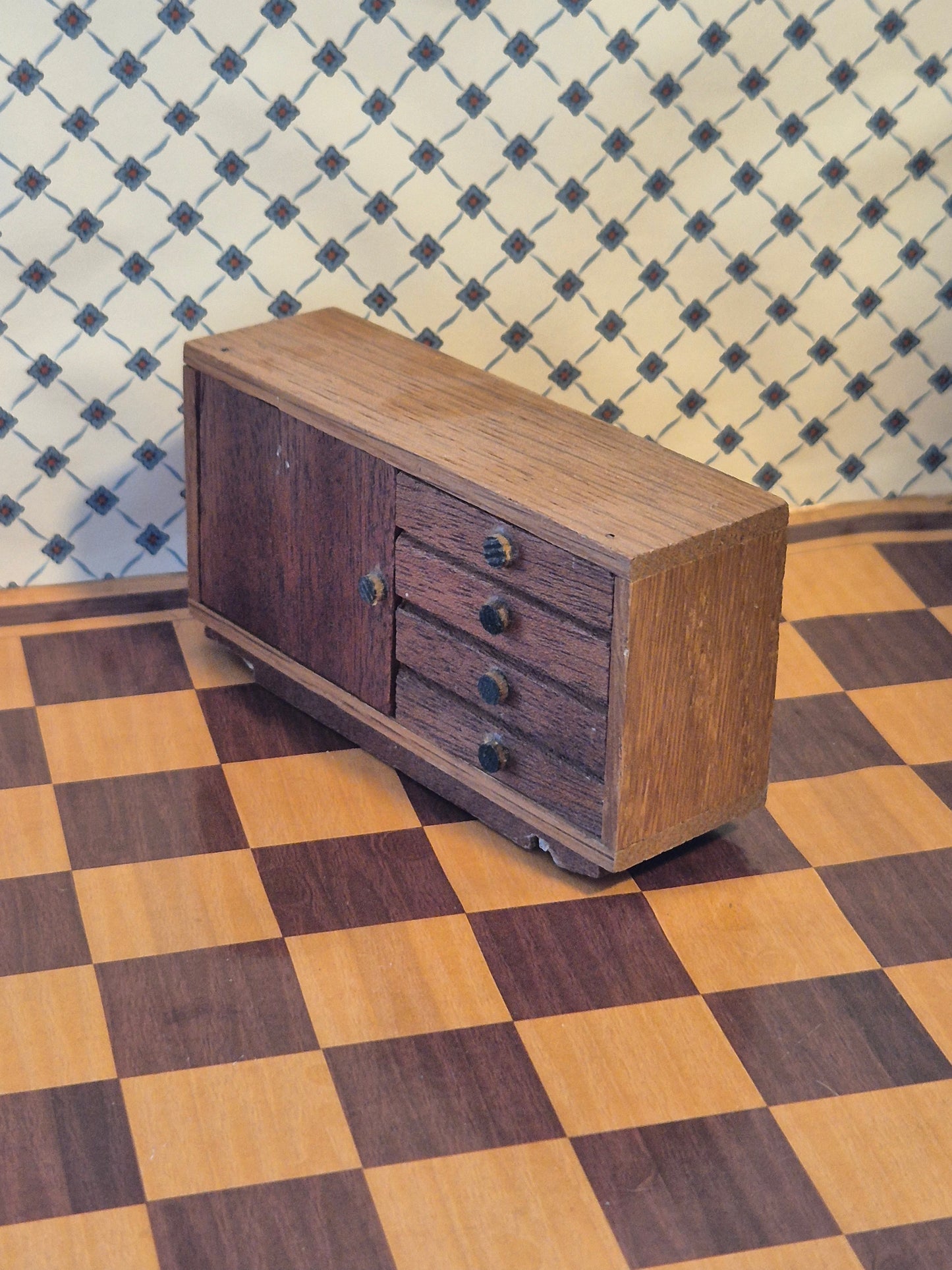 Lundby skab uden ben