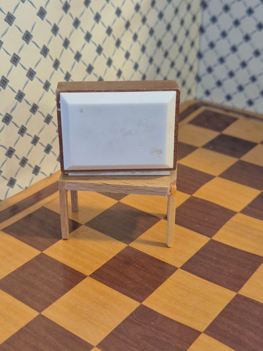 Lundby TV, erstattet ben