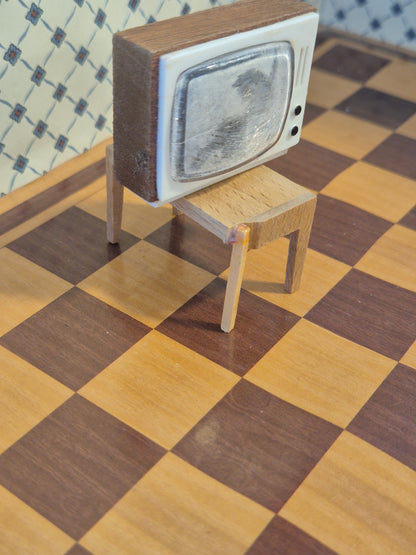 Lundby TV, erstattet ben