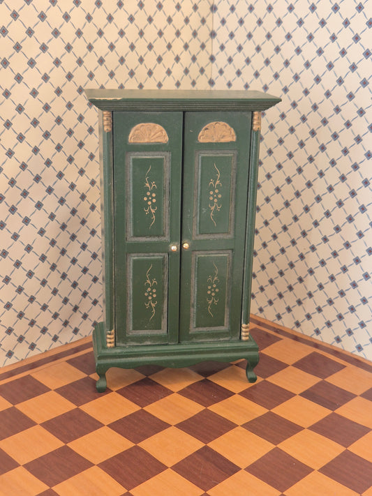 1:12 klædeskab, mangler ét ben