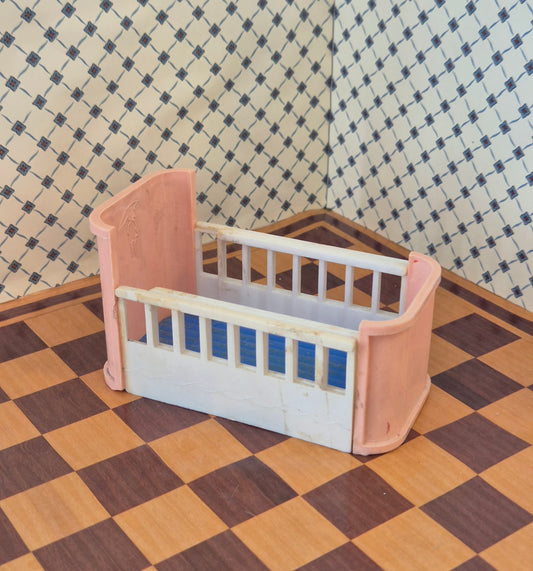 1:12 børneseng mangler benene