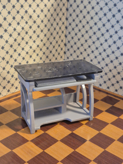 1:12 skrivebord