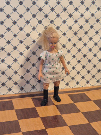 Lundby pige, løs