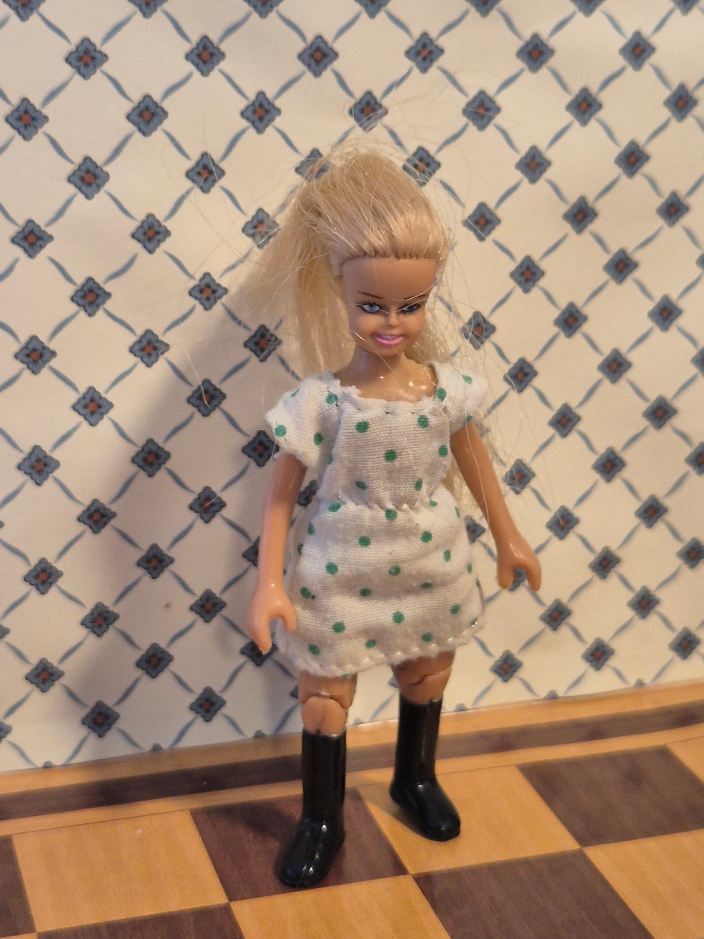 Lundby pige, løs