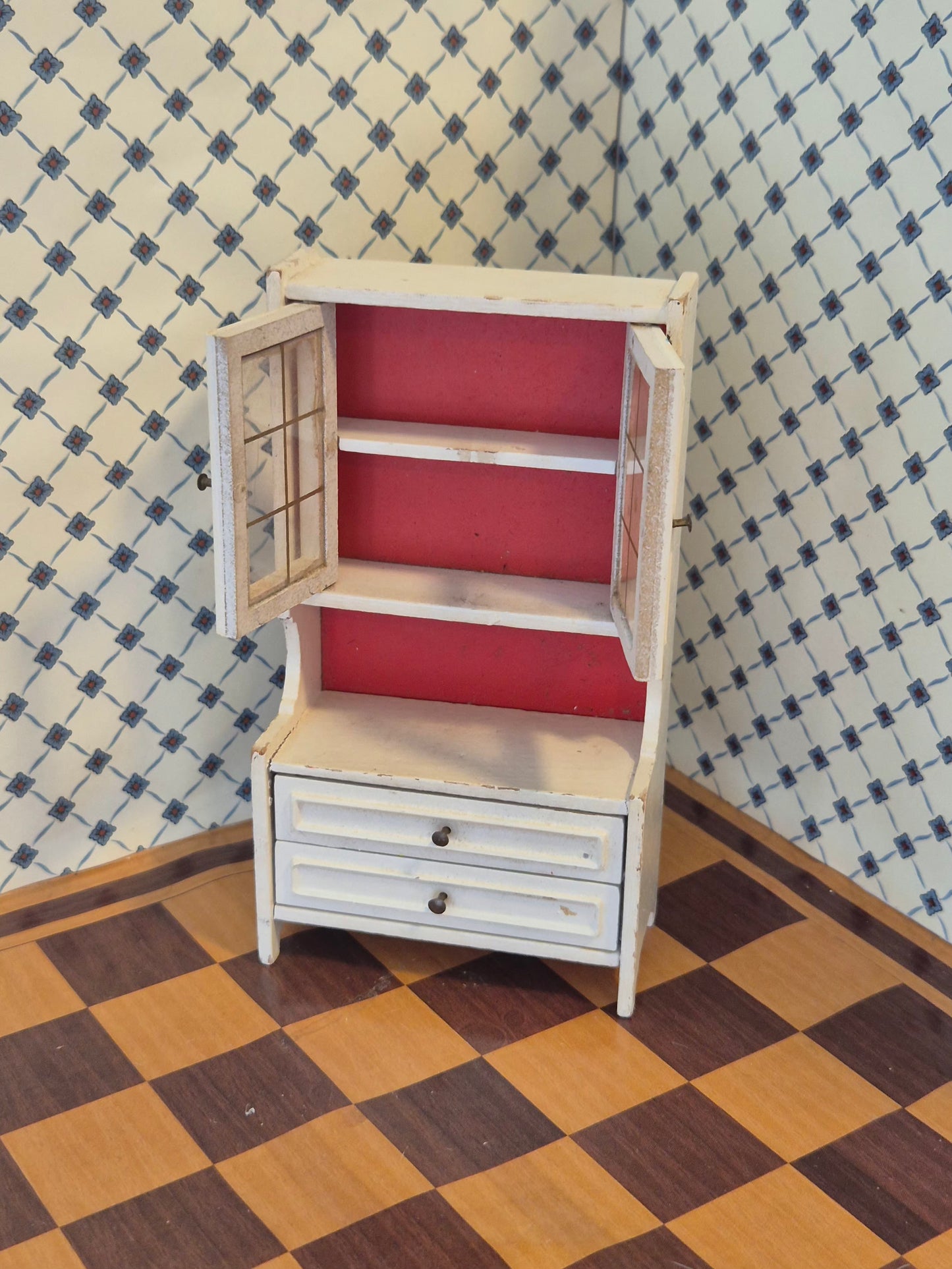 Lundby skab