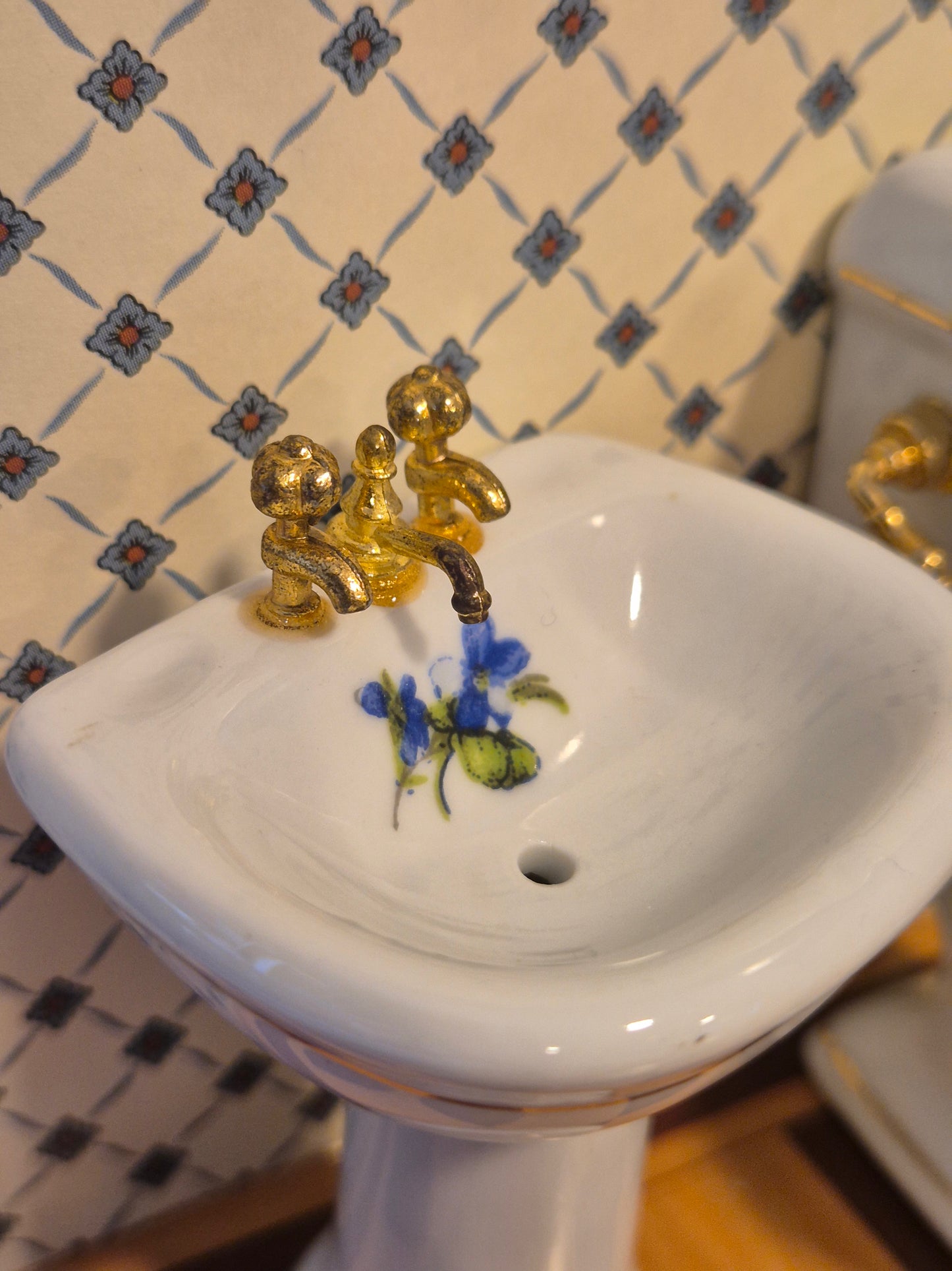 1:12 porcelæn badeværelse