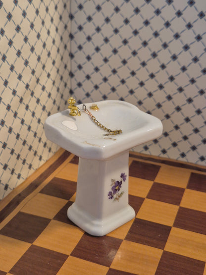 1:12 porcelæn håndvask, mangler
