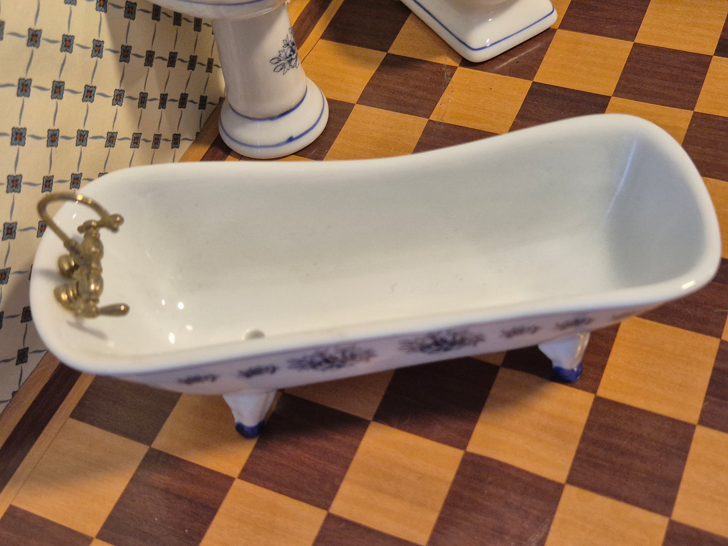 1:12 porcelæn badeværelse