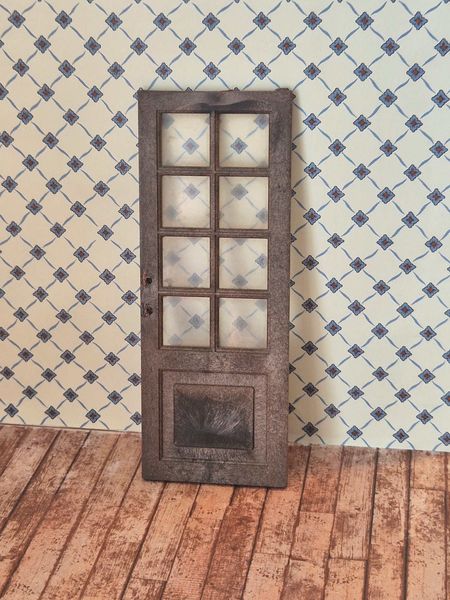 Lundby dør, mangler