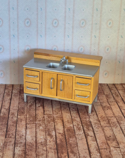 Lundby køkkenvask, skiftet ben