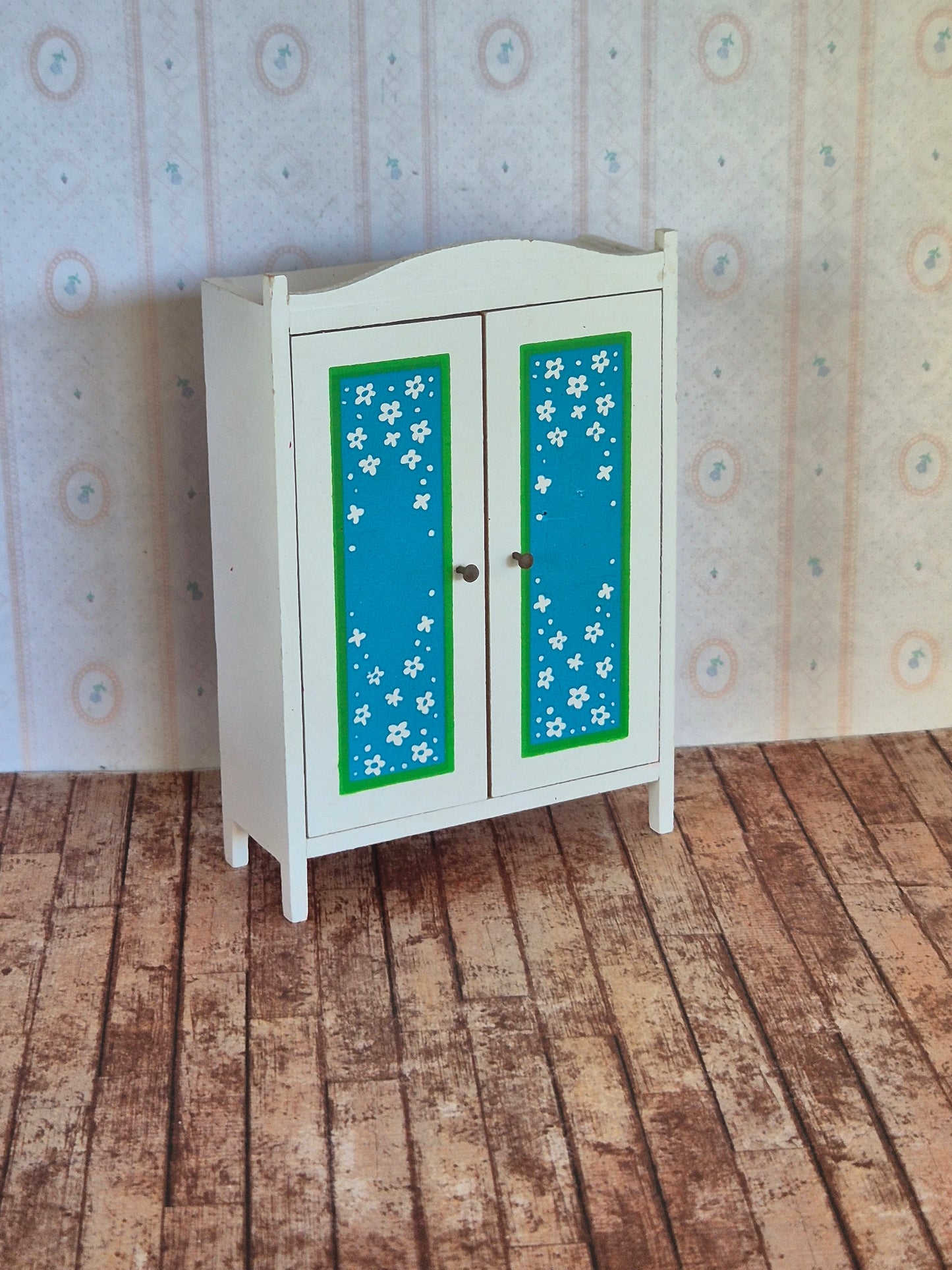 Lundby klædeskab