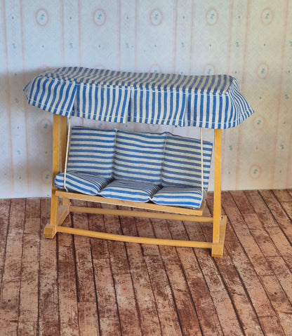Lundby sofagynge
