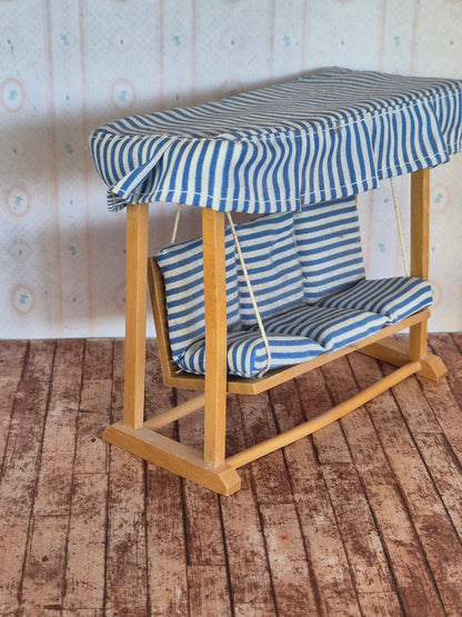 Lundby sofagynge