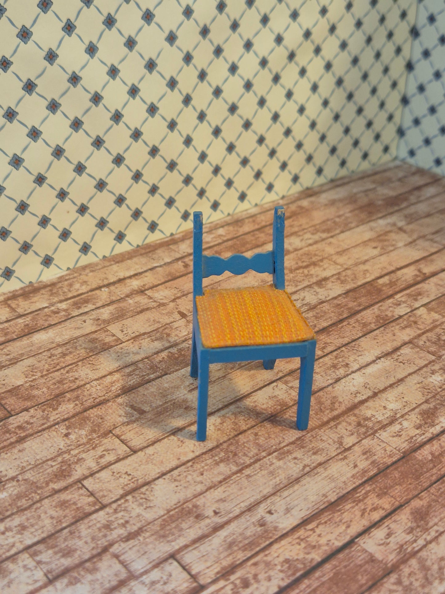 Lundby stol, mangler
