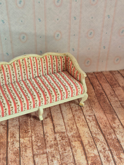 Lundby sofa