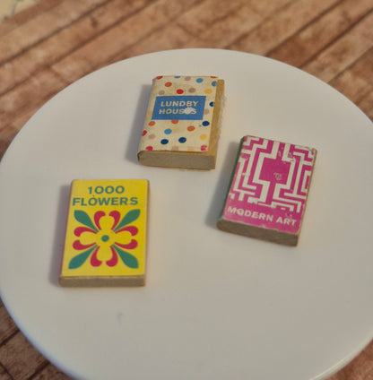 Lundby sæt bøger