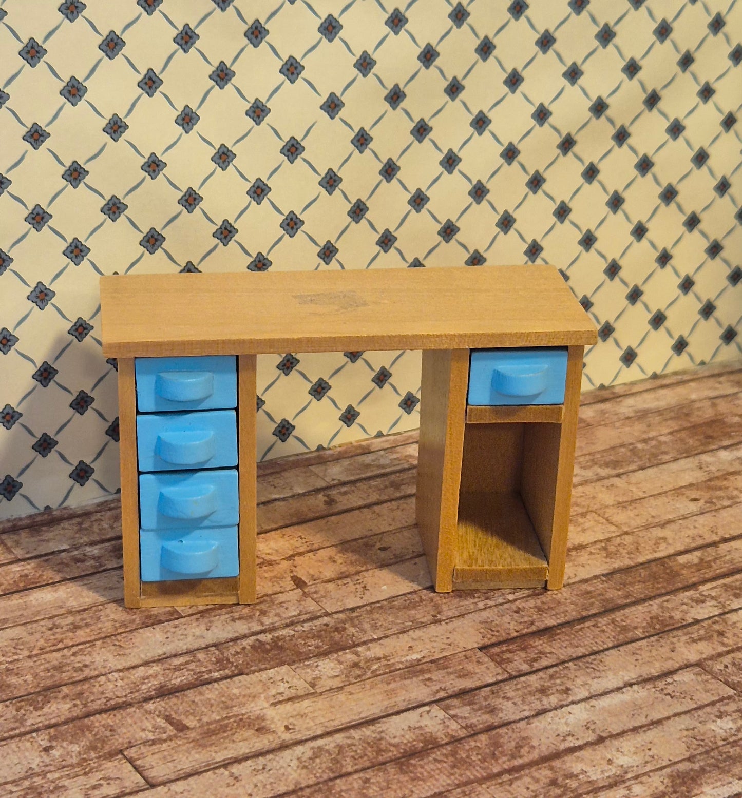 Lundby skrivebord