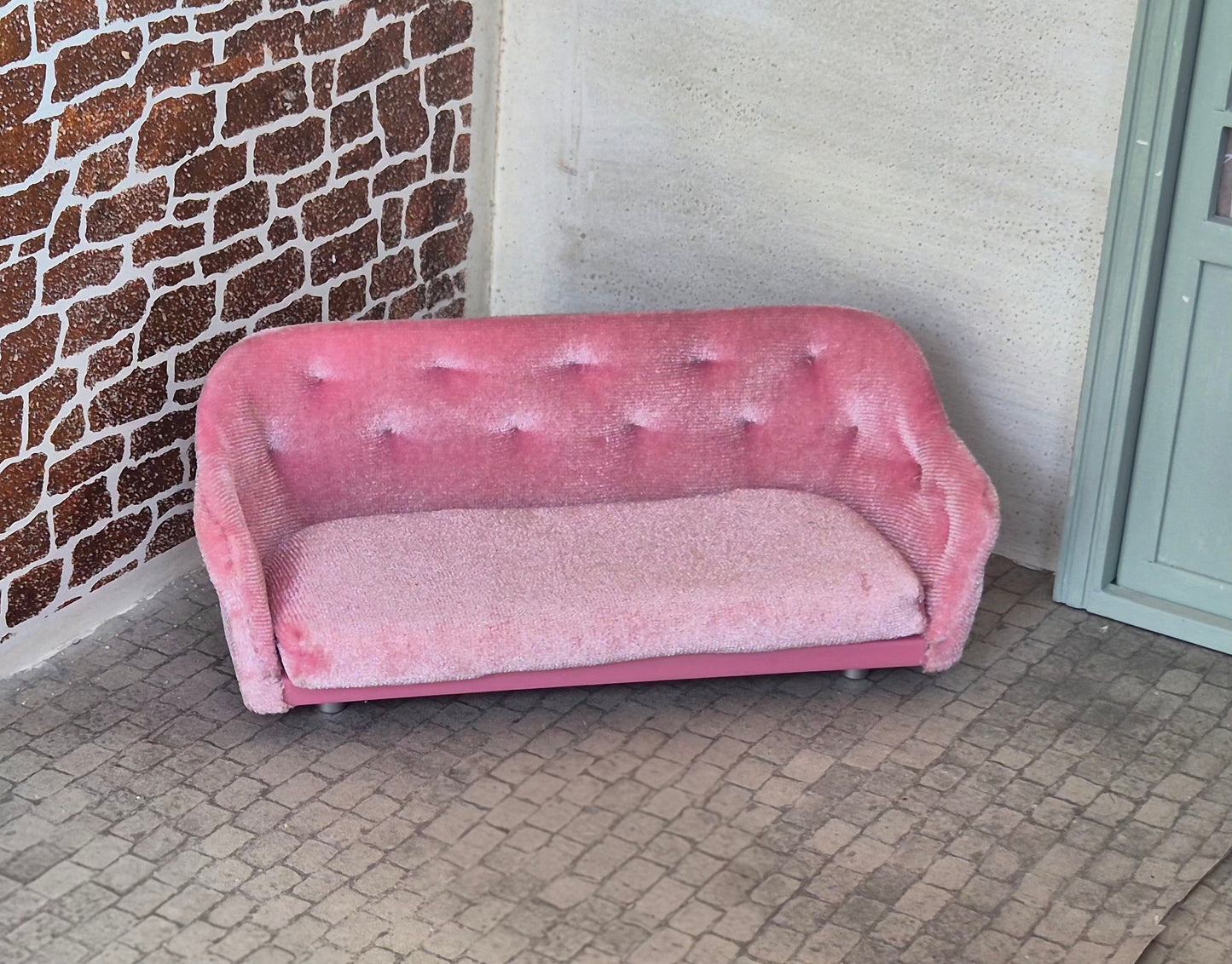 Lundby sofa