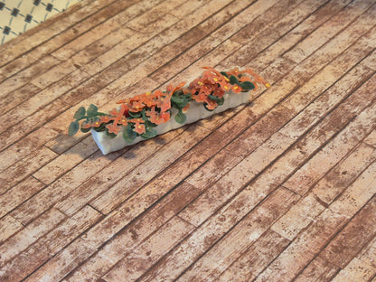 Lundby altankasse med blomster