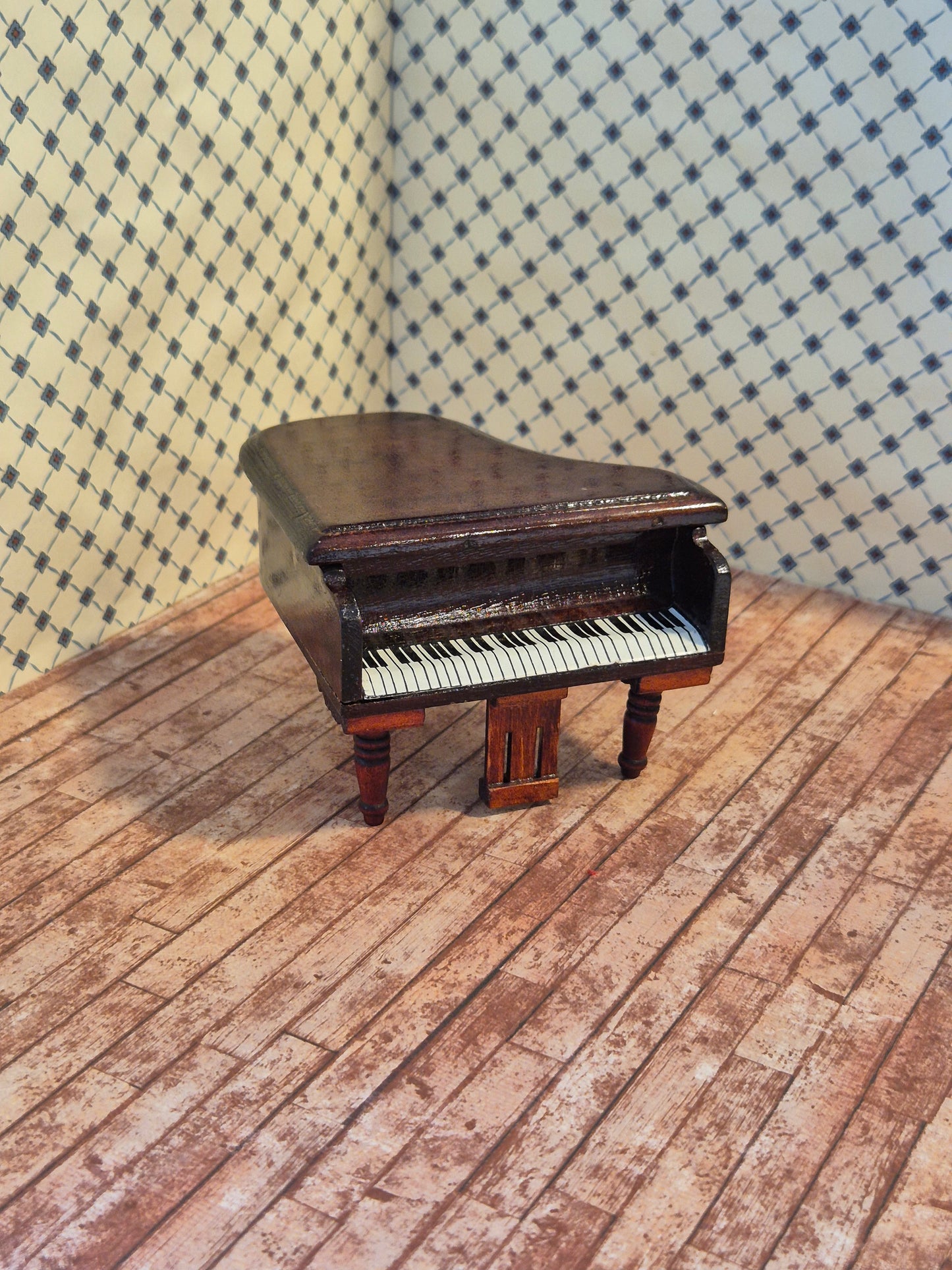 1:16 piano