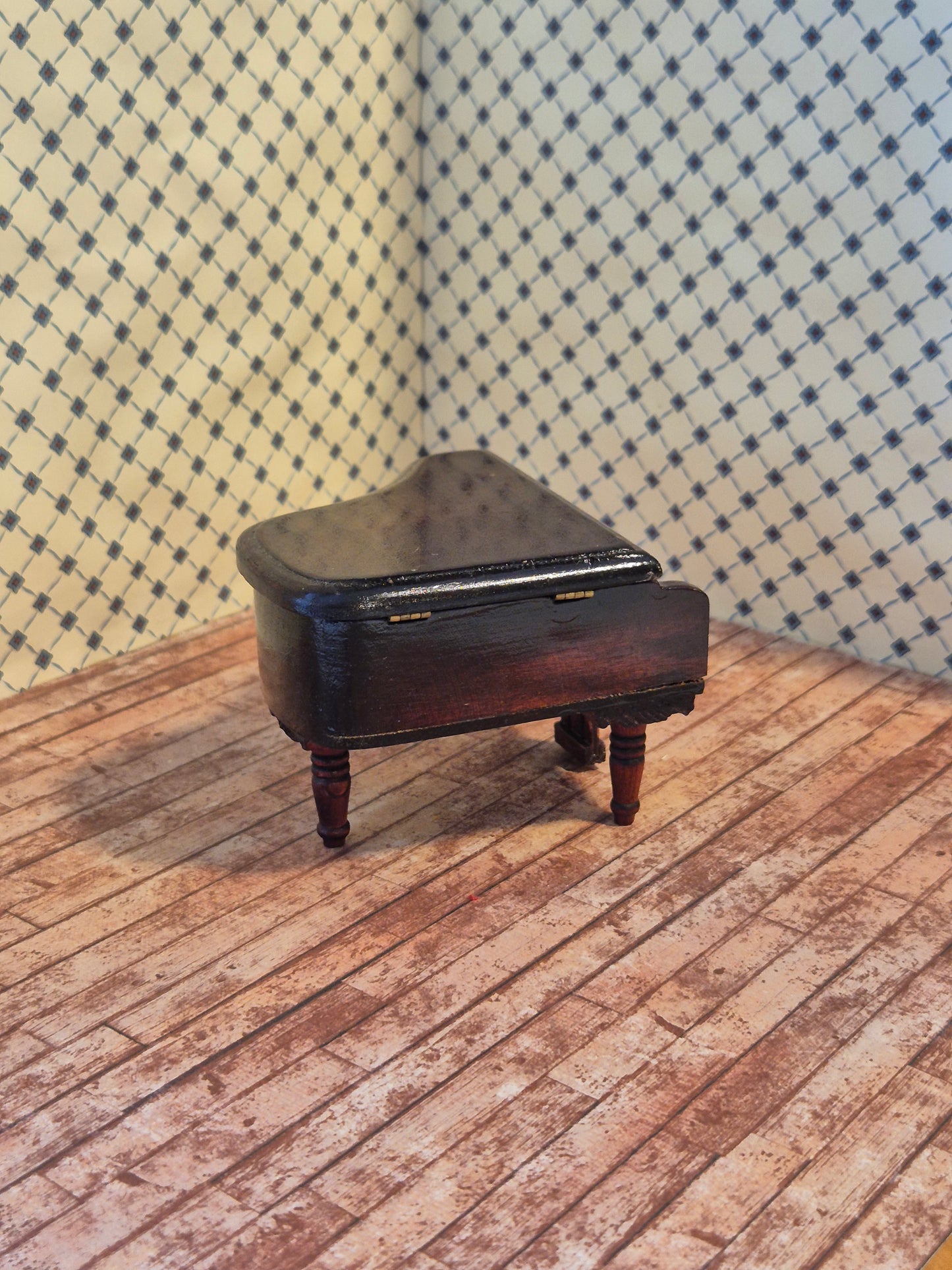1:16 piano