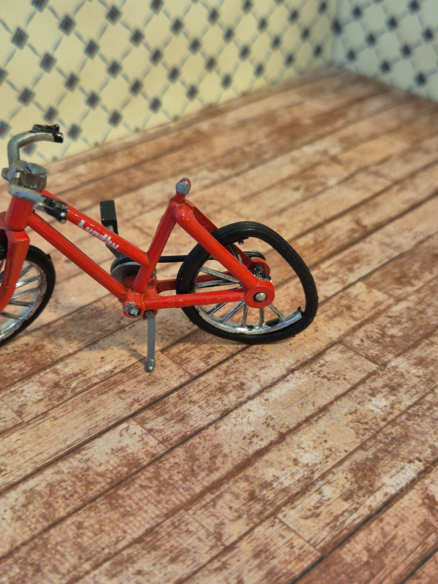 Lundby cykel med skader