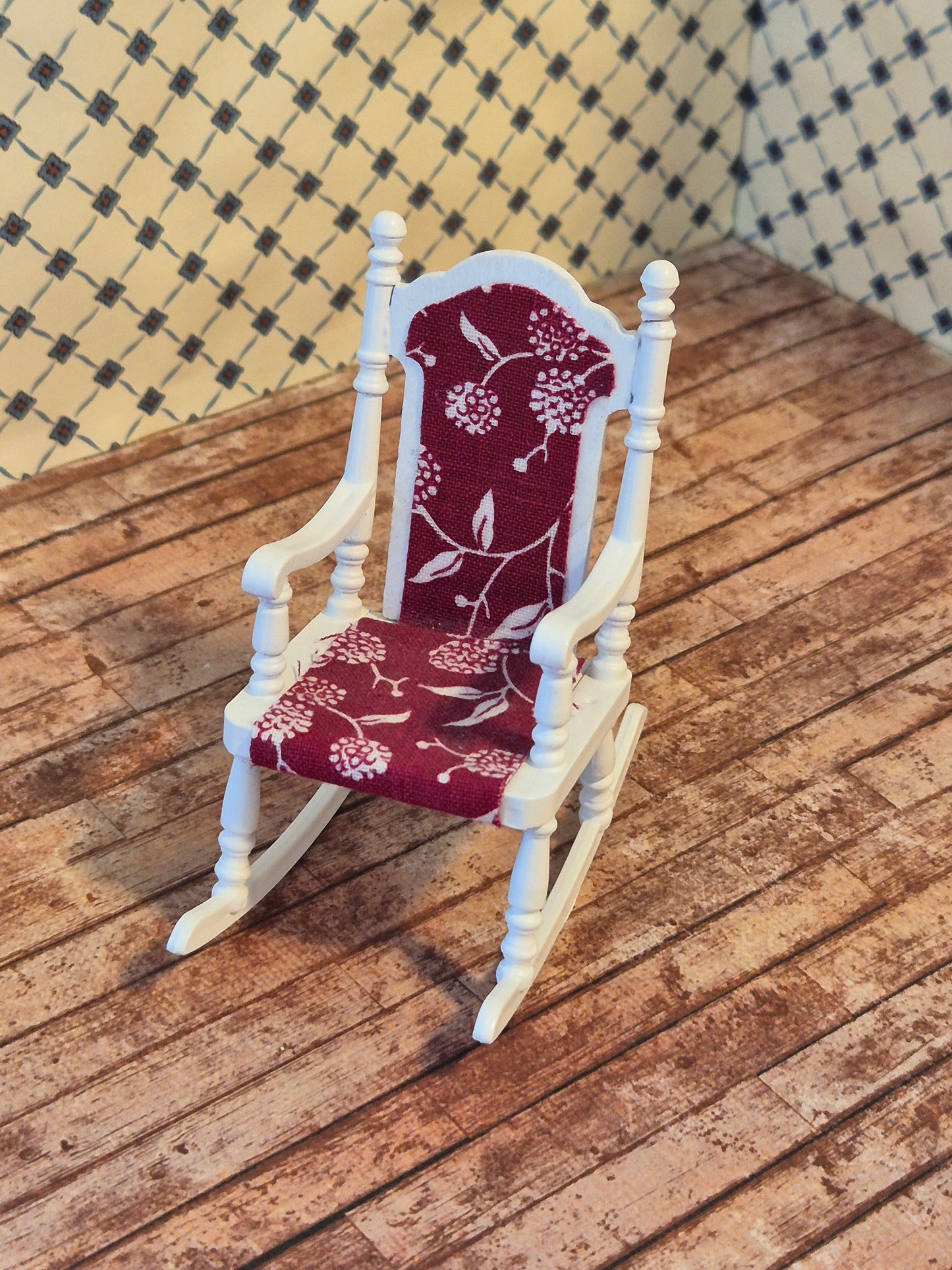 Lundby gyngestol, limet knop