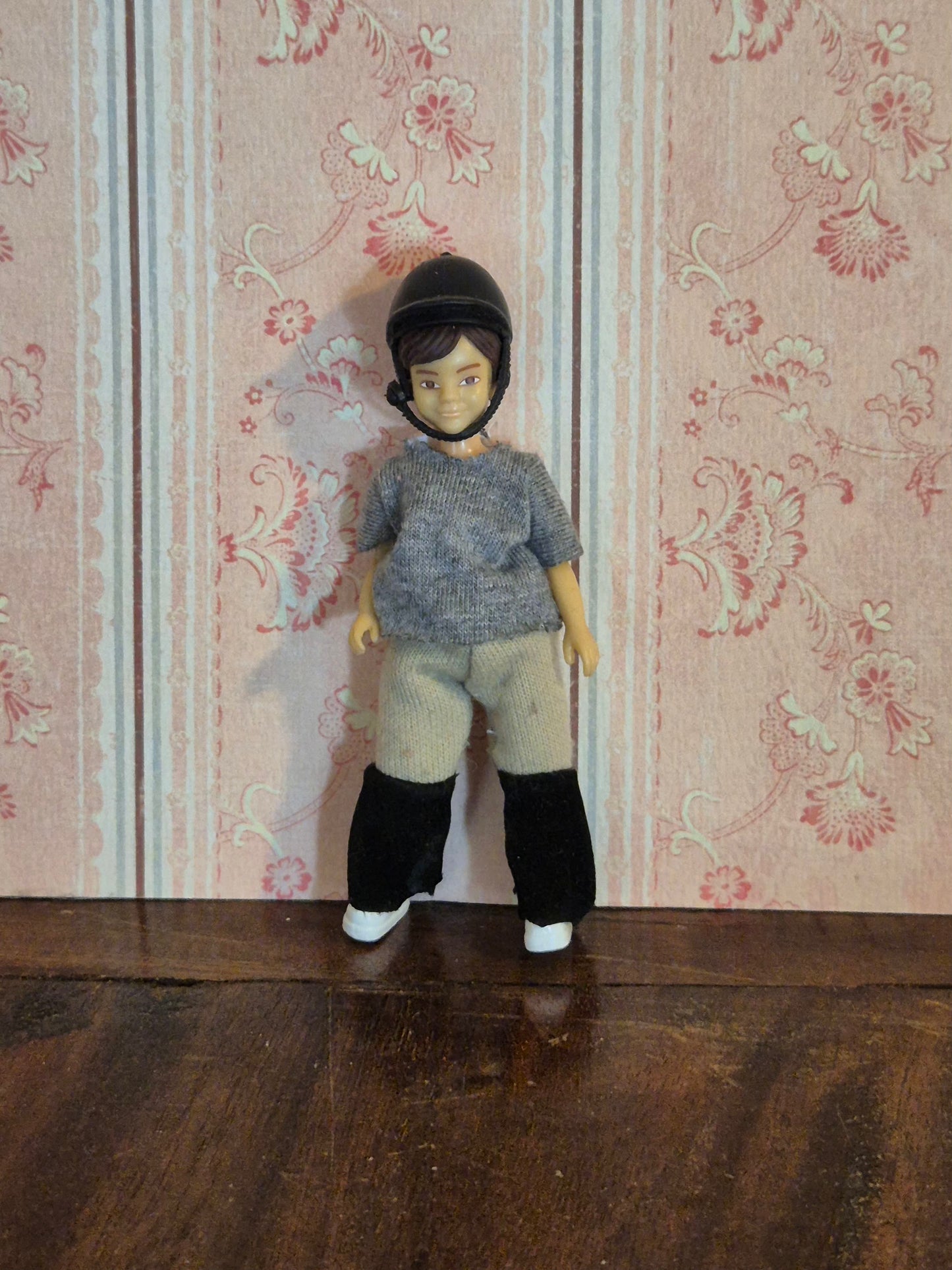 Lundby dreng i ridetøj