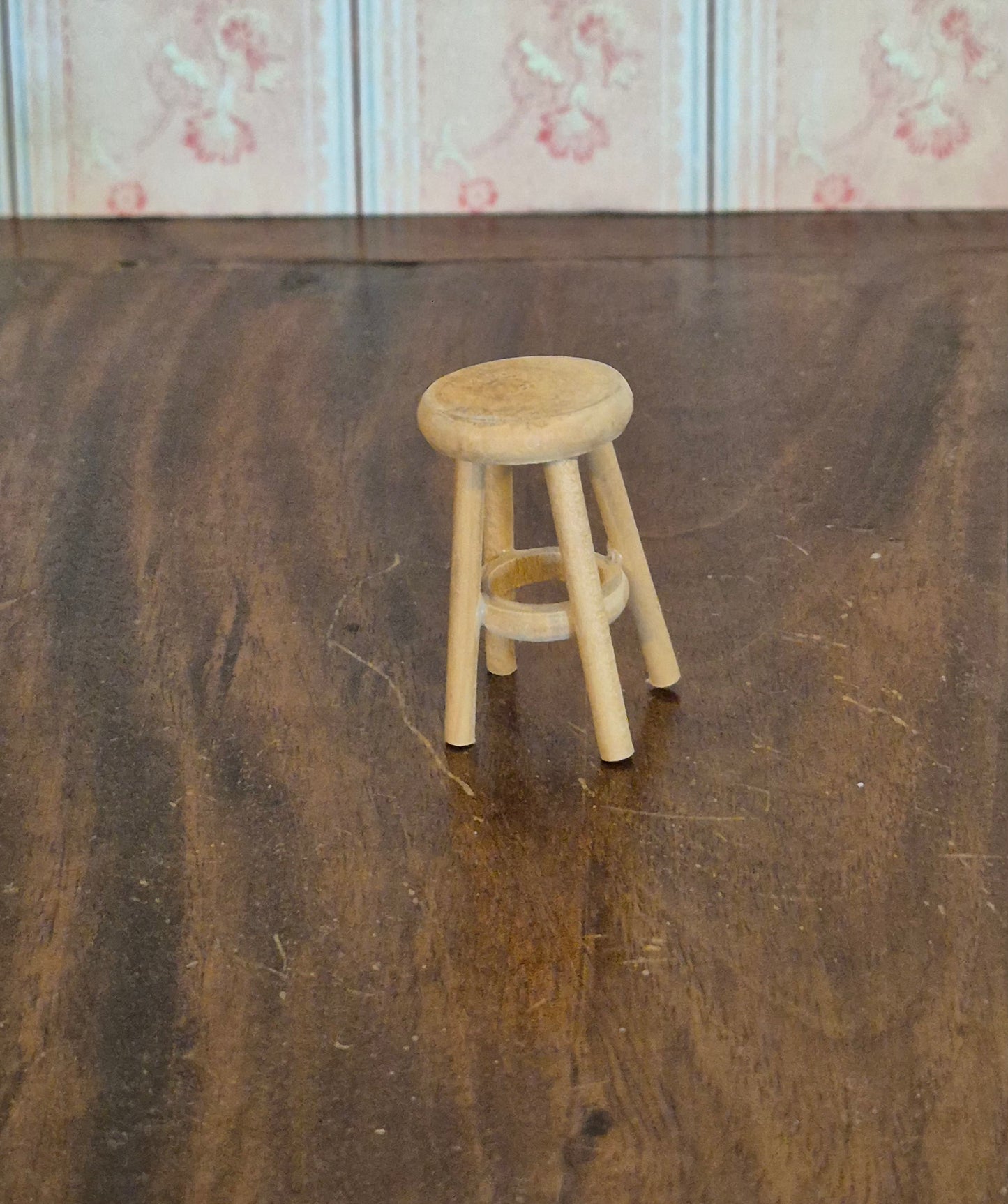 Lundby skammel, skæv