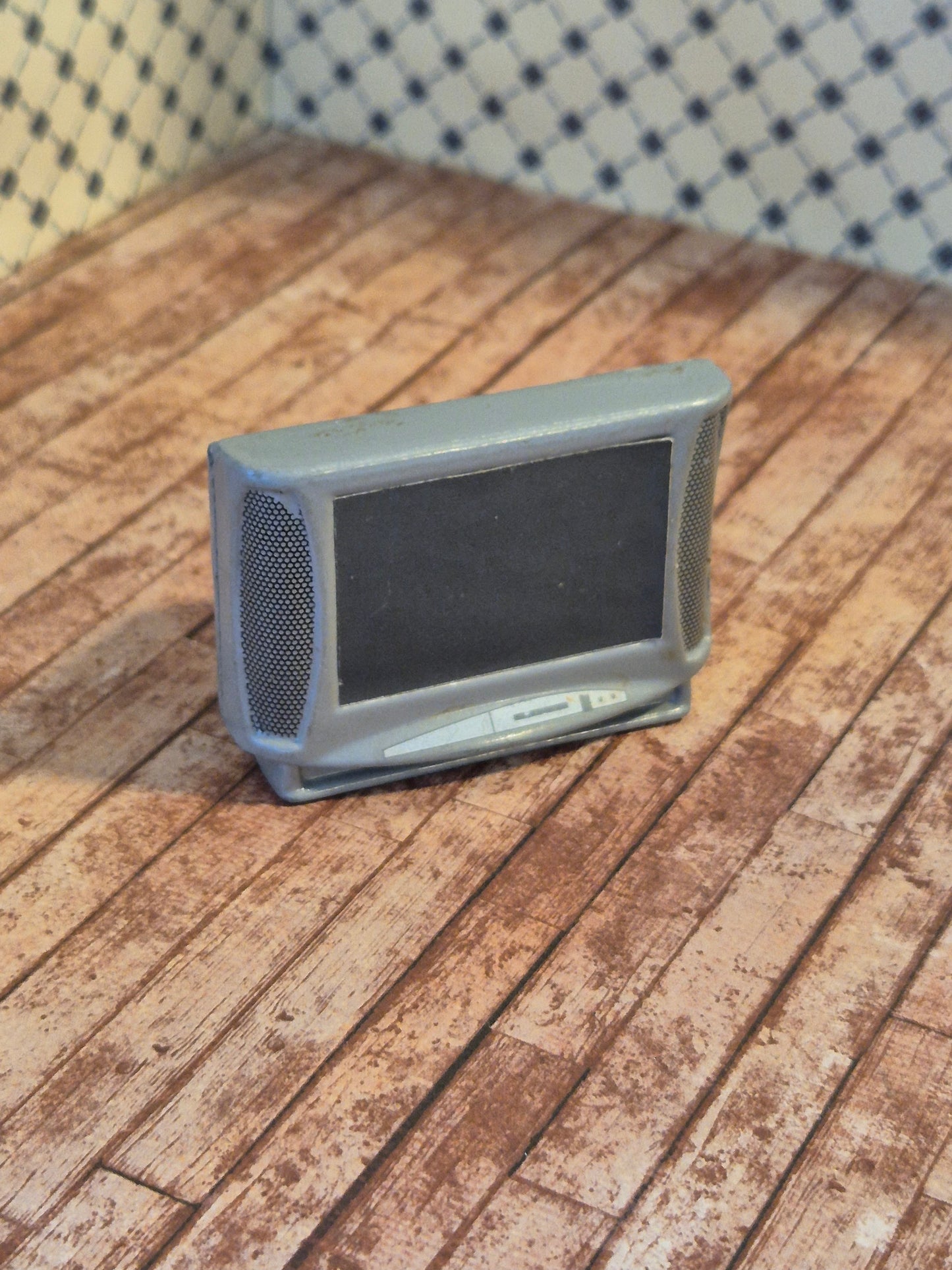 1:12 TV