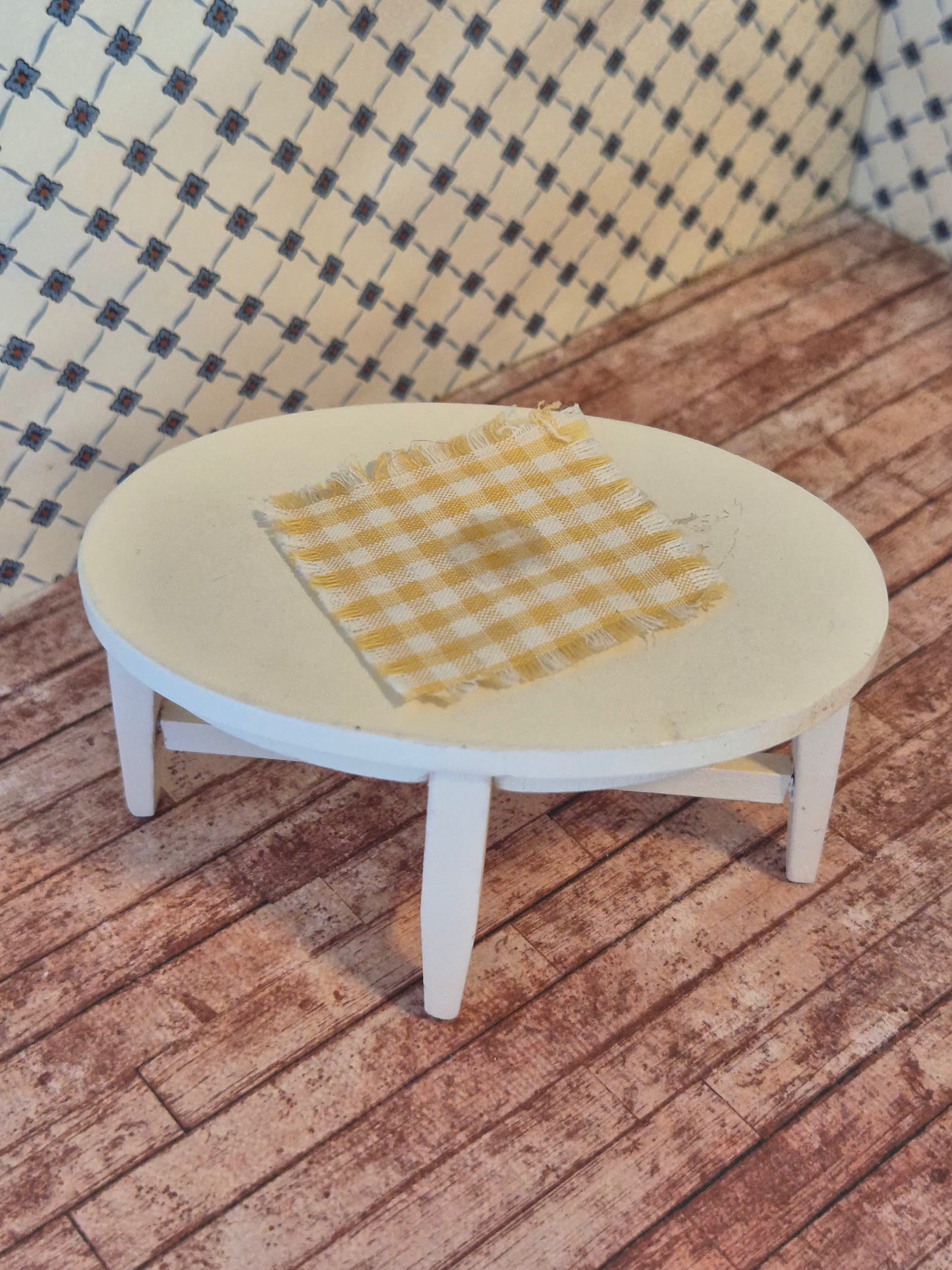 Lundby bord, limet