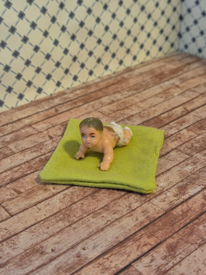 Lundby babydukke