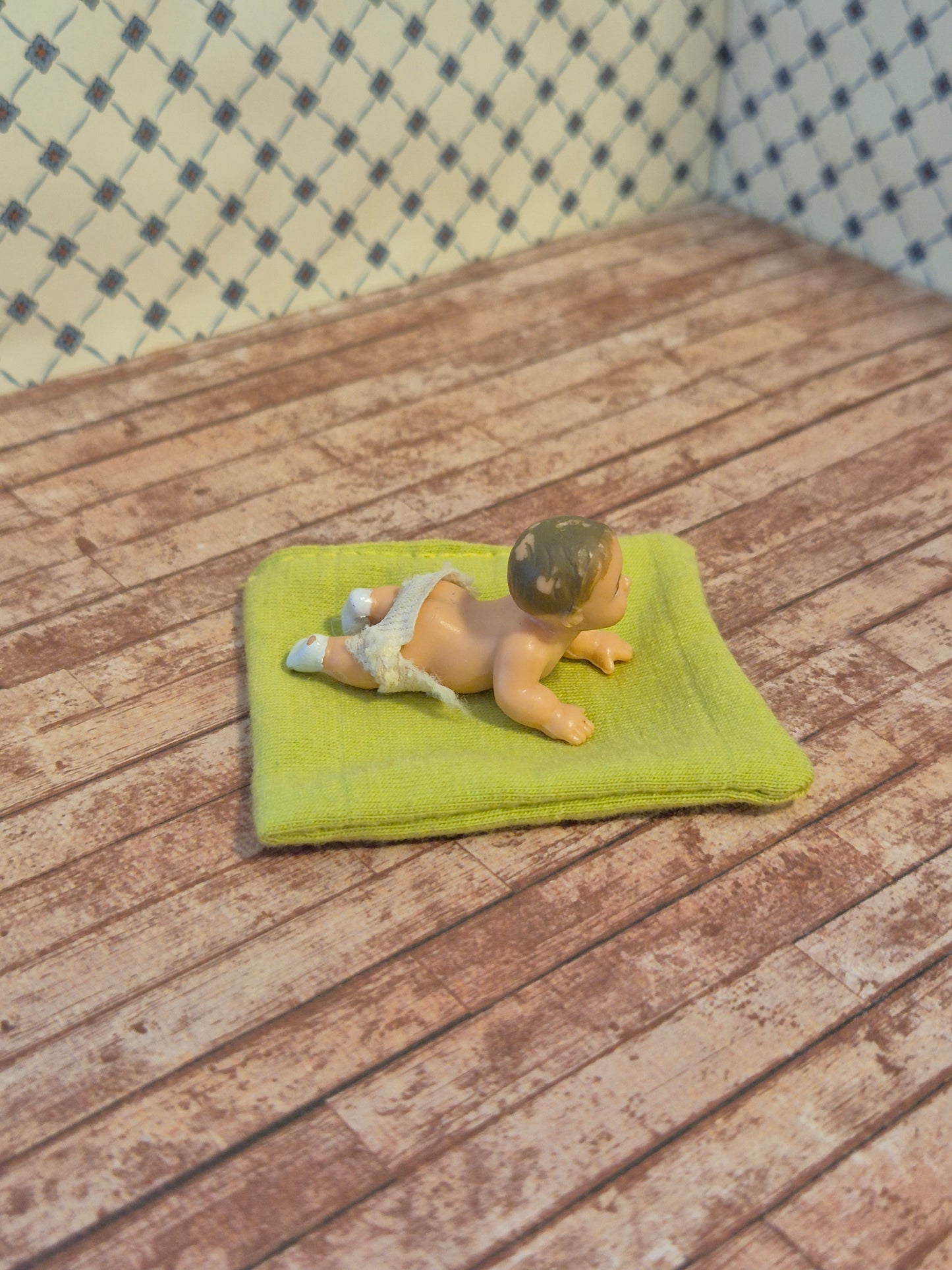 Lundby babydukke