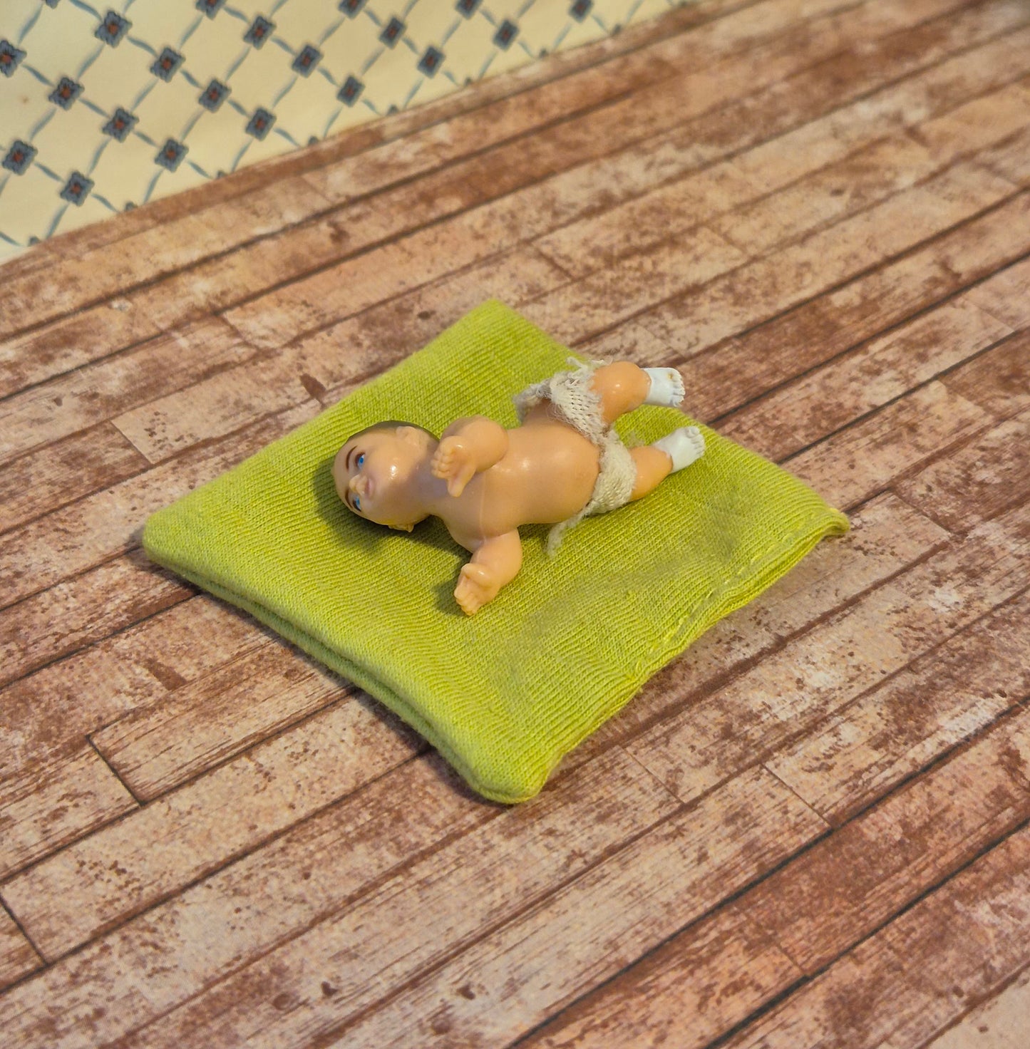 Lundby babydukke