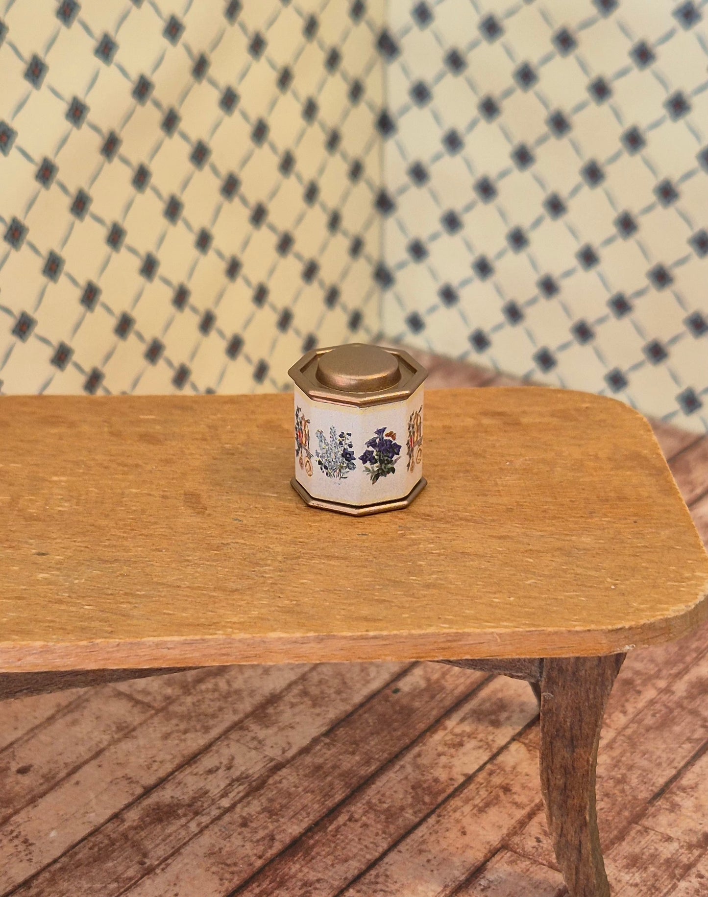 1:12 dåse