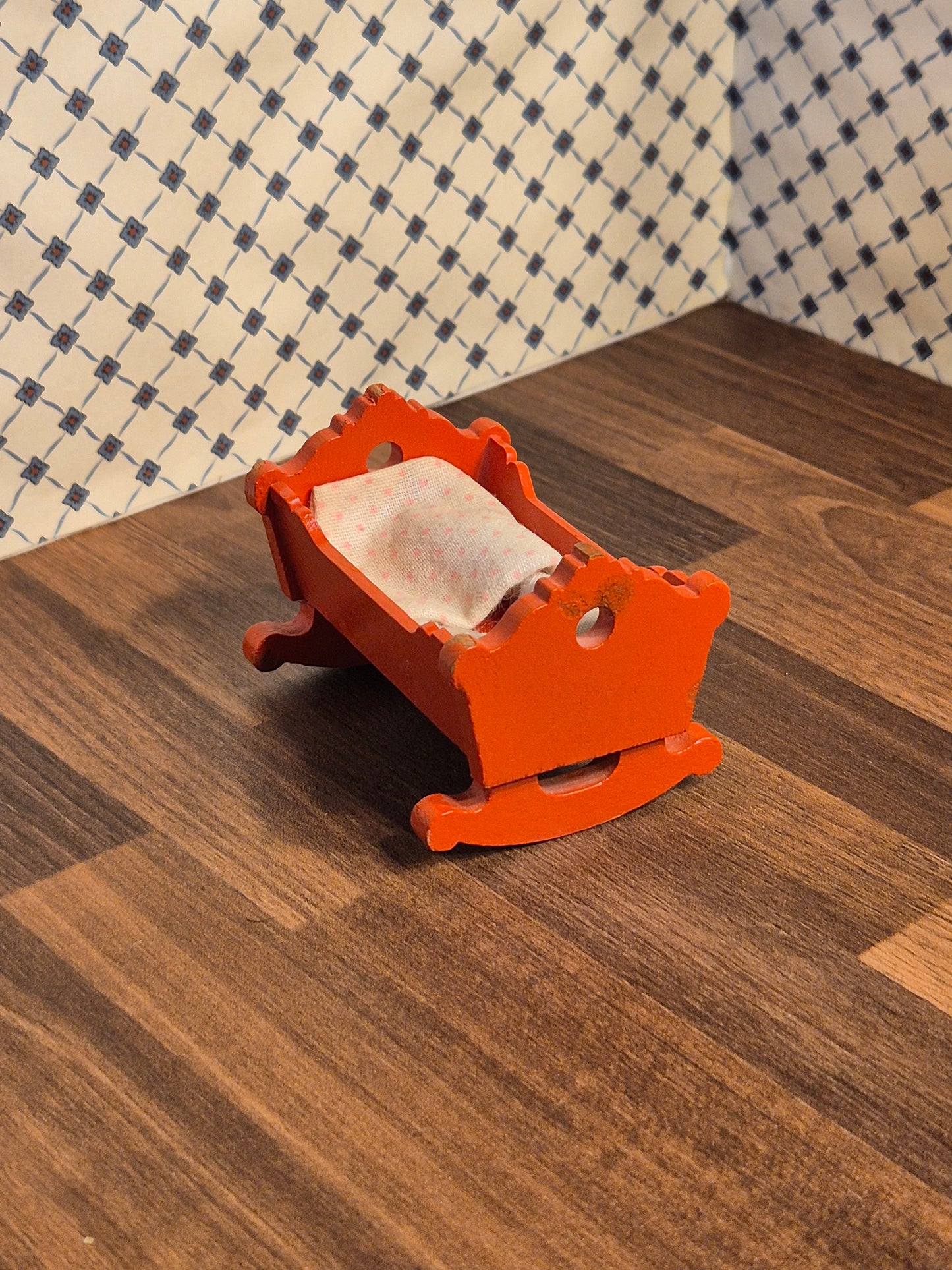 Lundby vugge med sengetøj