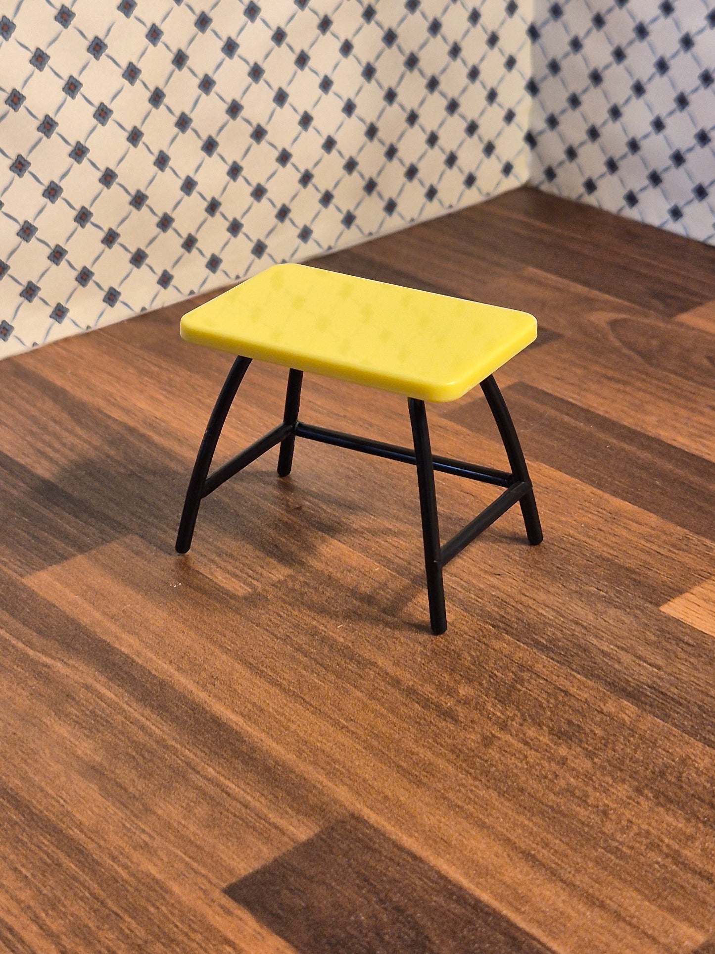 Lundby skrivebord, limet tværstang