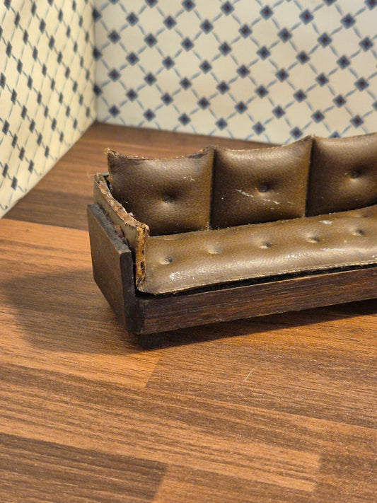 Hanse sofa med skrammer
