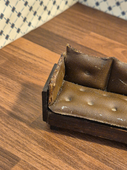 Hanse sofa med skrammer