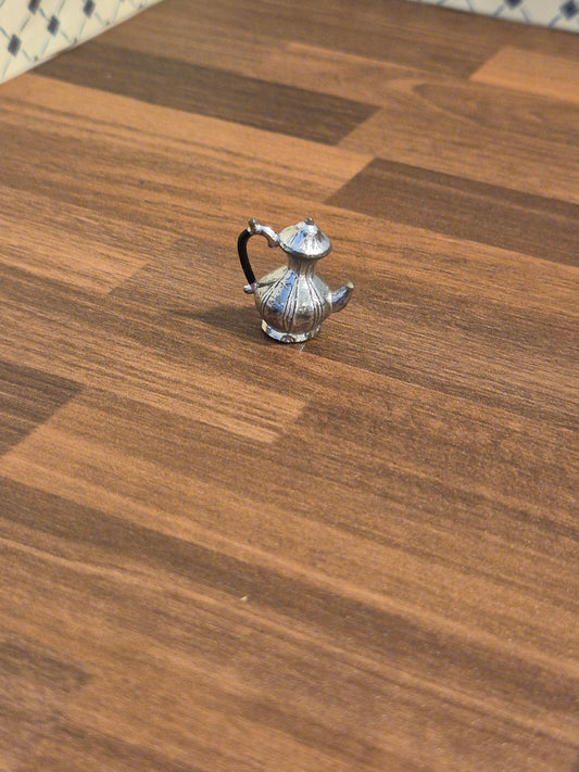 Lundby kaffekande, knækket tud