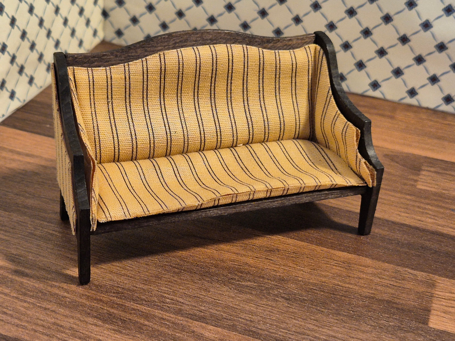 Lisa sofa