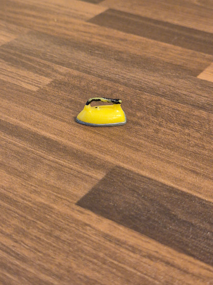Caroline home strygejern
