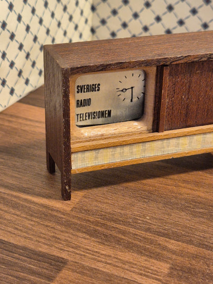 Lundby TV og grammofon