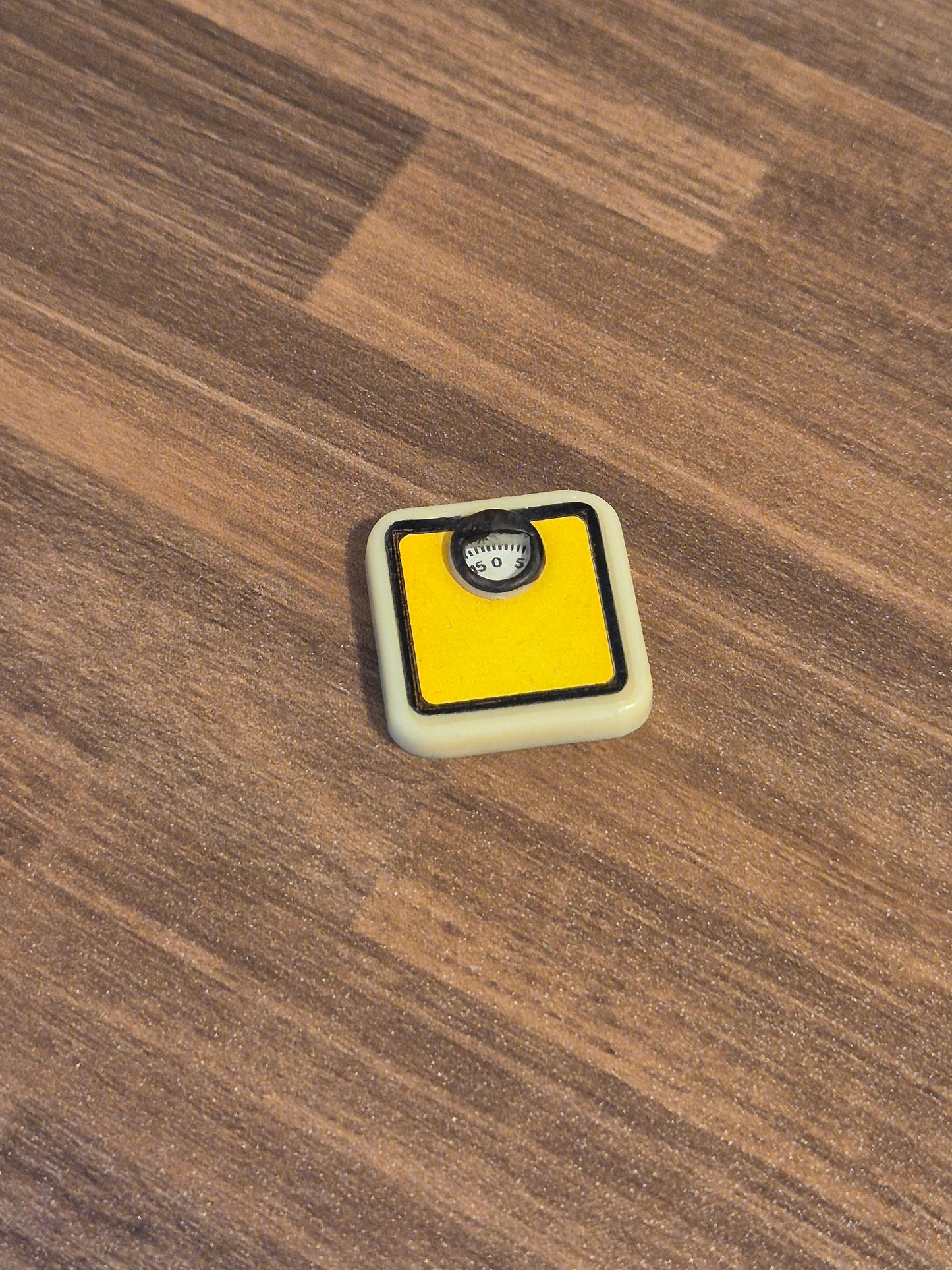 Lundby  badevægt