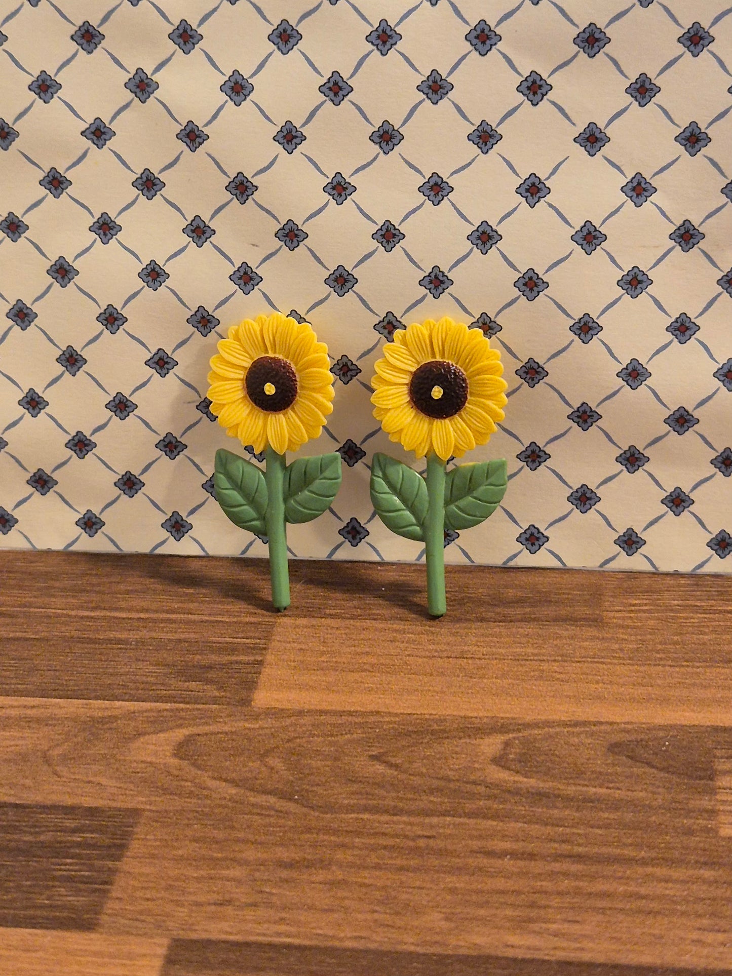 Lundby solsikker, skåret