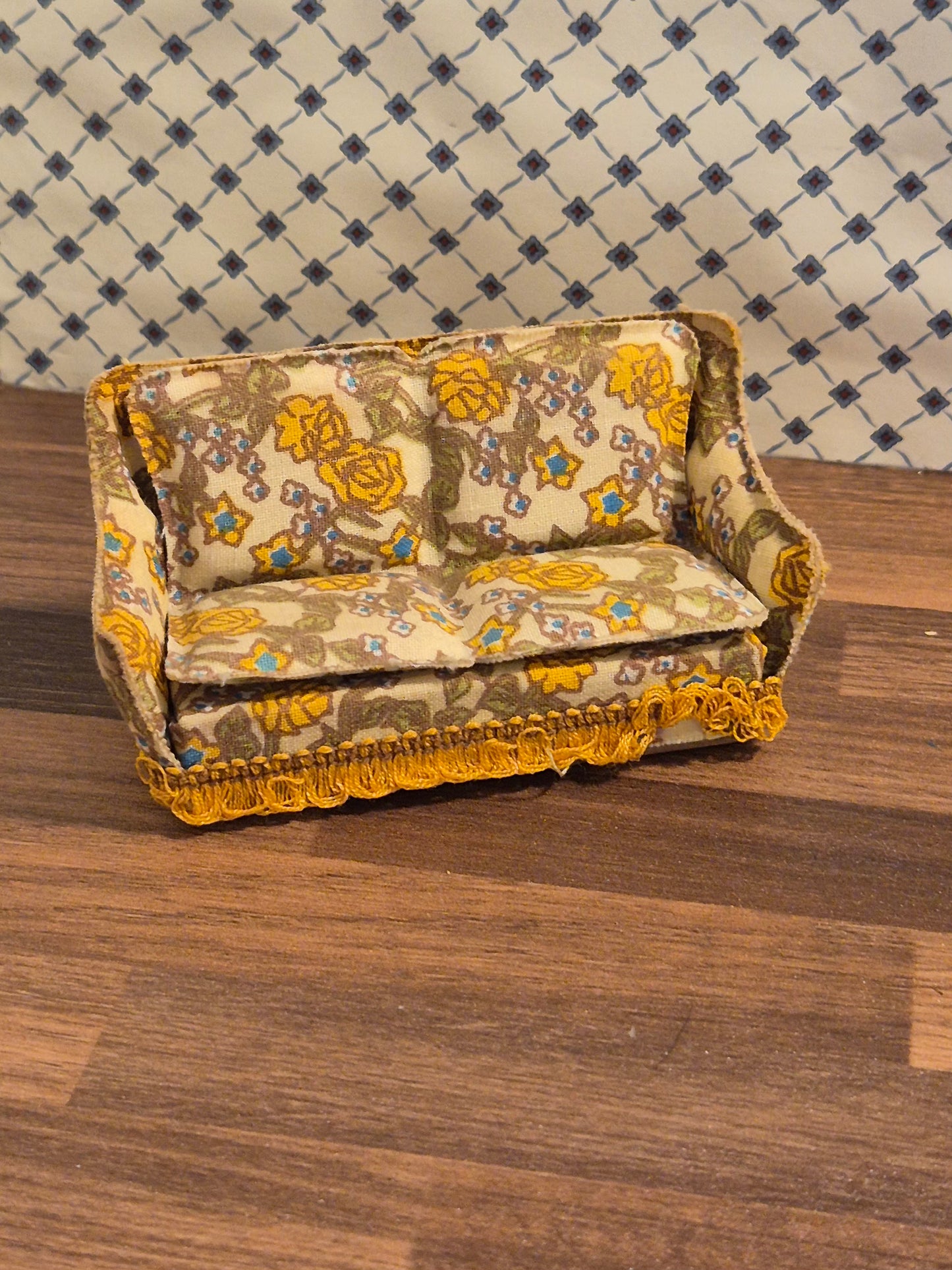 Lundby  sofa