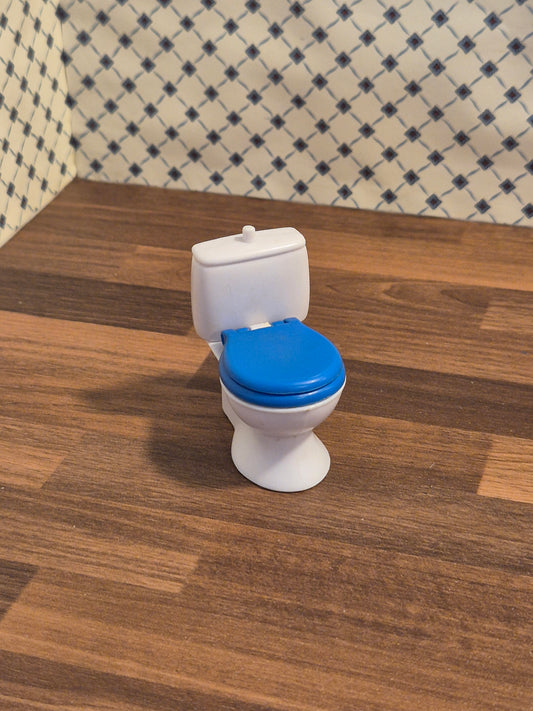 1:16 toilet