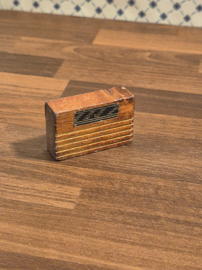 Vintage radio